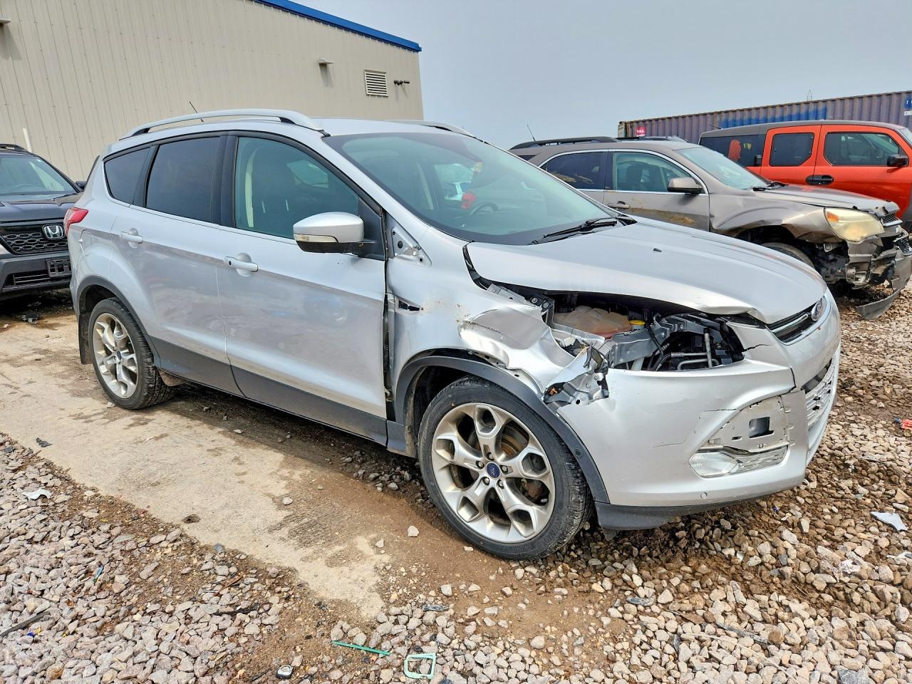 2016 Ford Escape Titanium - zdjęcie 4