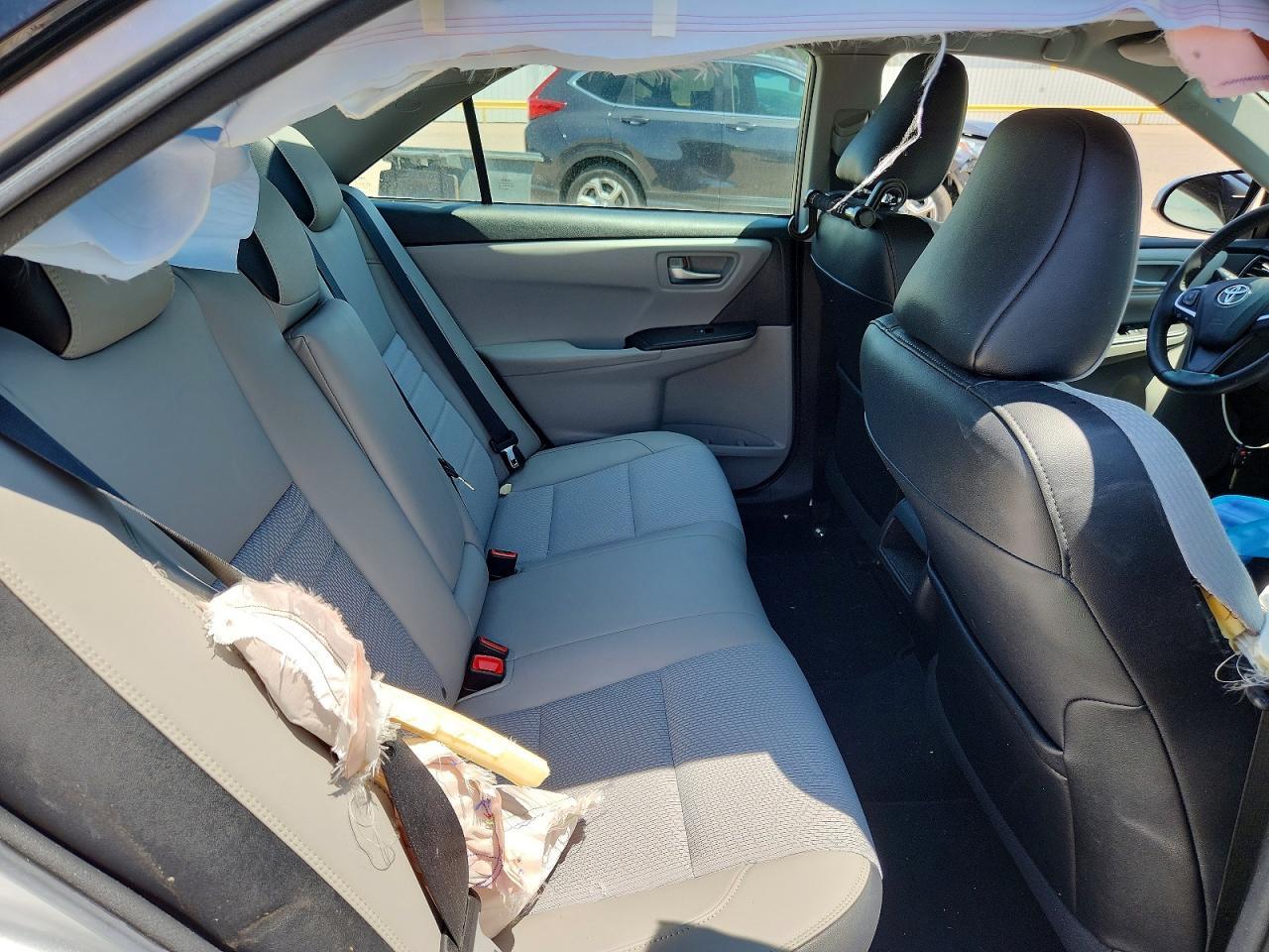 2017 Toyota Camry Se - zdjęcie 10
