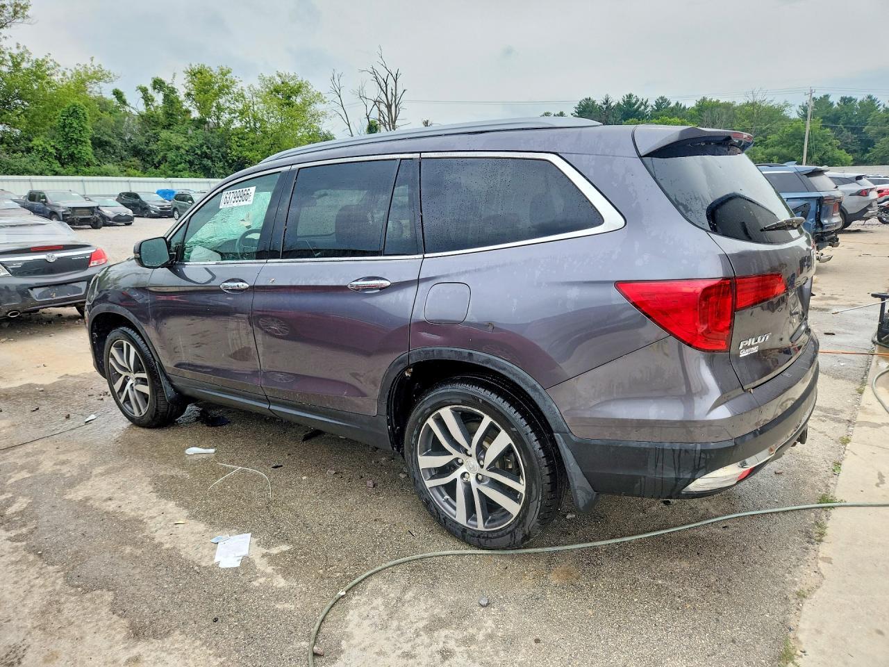 2017 Honda Pilot Elite - zdjęcie 2