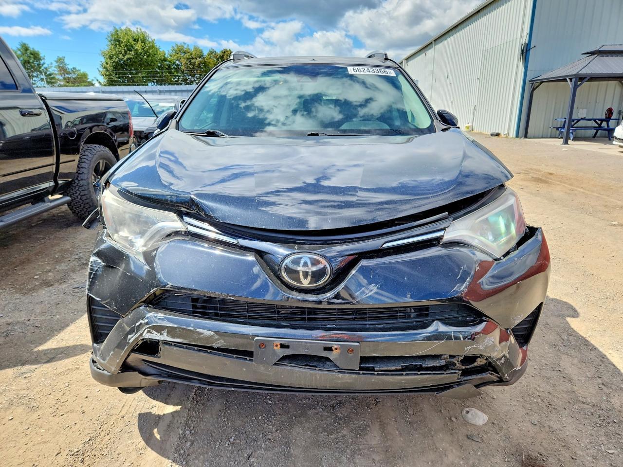 2018 Toyota Rav4 Le - zdjęcie 5