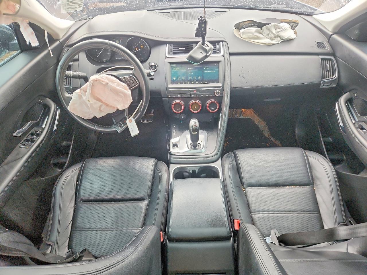 2018 Jaguar E-Pace S - zdjęcie 8