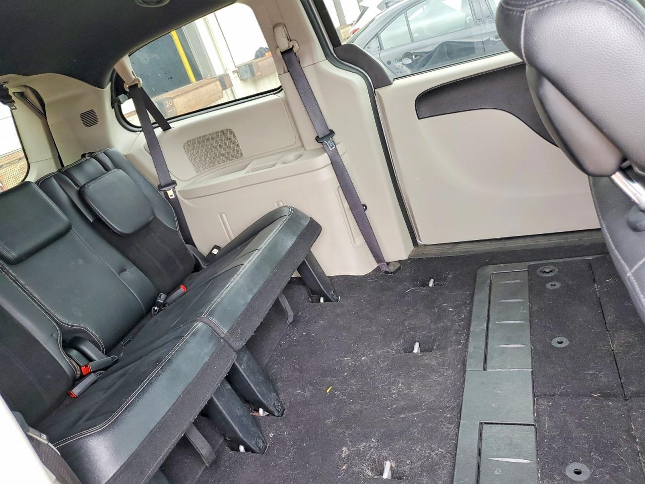 2017 Dodge Grand Caravan Sxt - zdjęcie 11