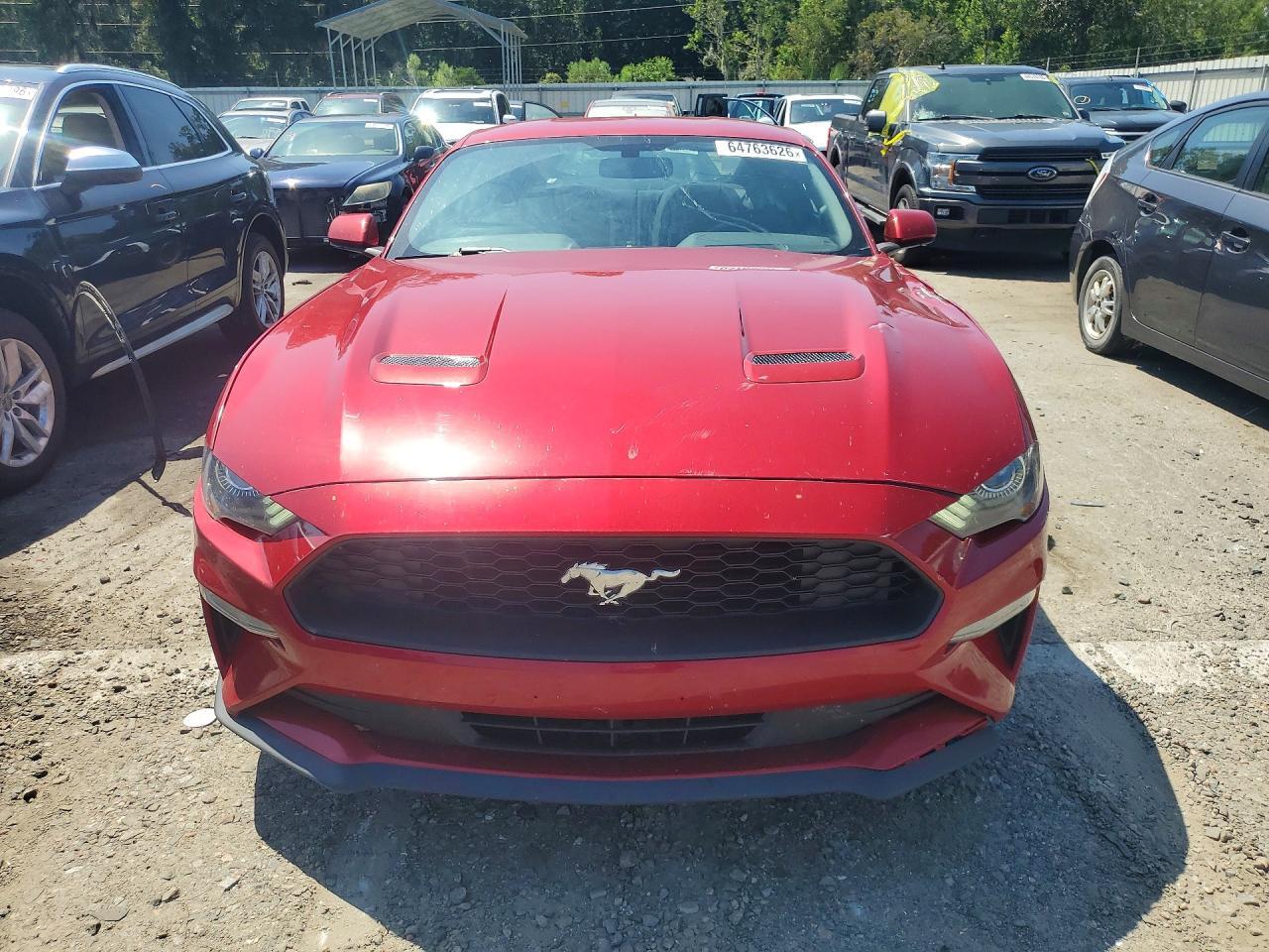 2020 Ford Mustang - zdjęcie 5