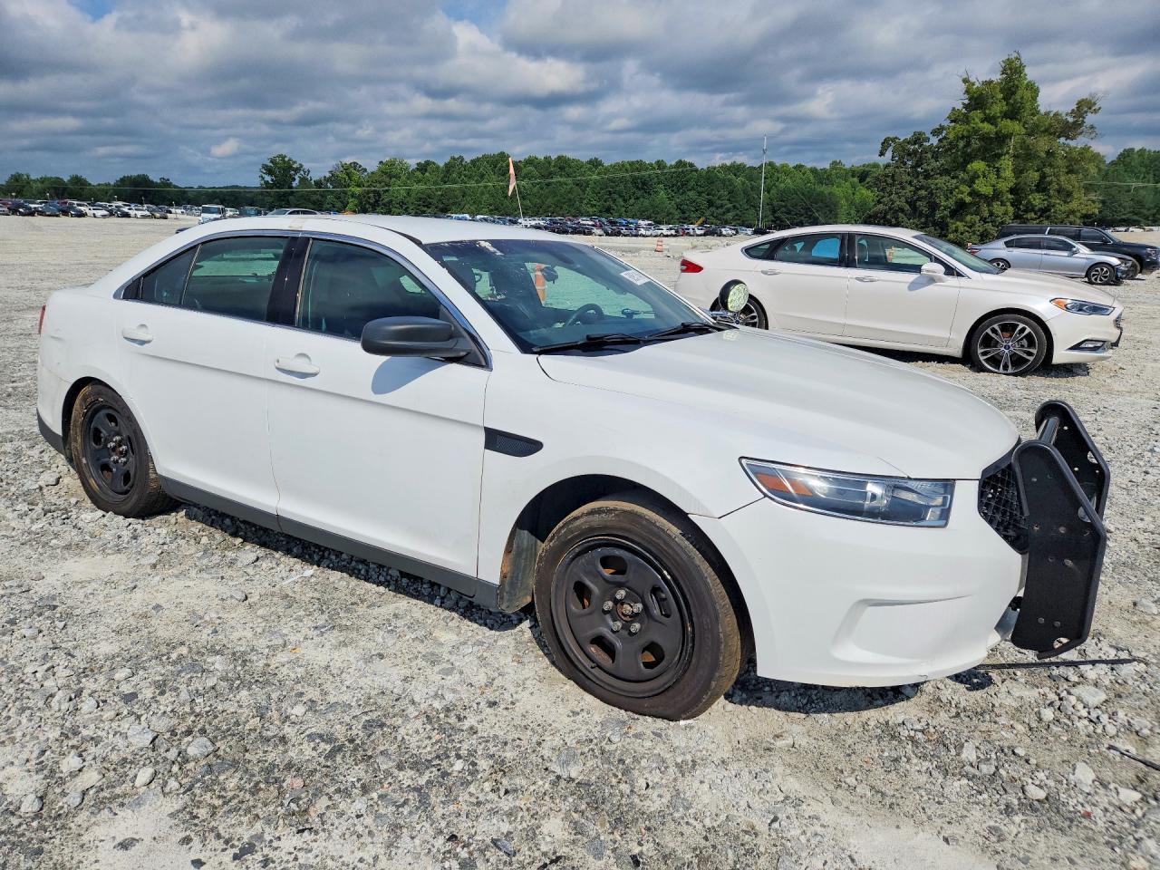 2019 Ford Taurus Police Interceptor - zdjęcie 4