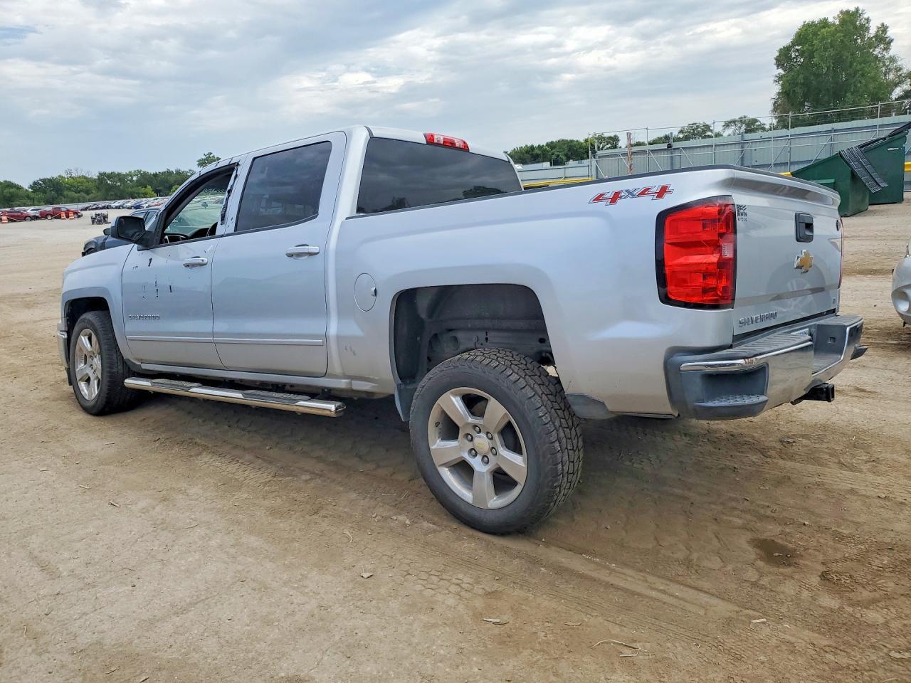 2015 Chevrolet Silverado K1500 Lt - zdjęcie 2
