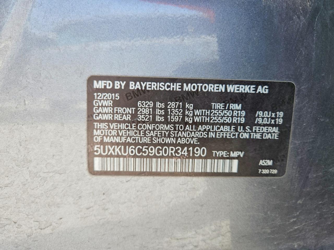 2016 BMW X6 xDrive50I - zdjęcie 13