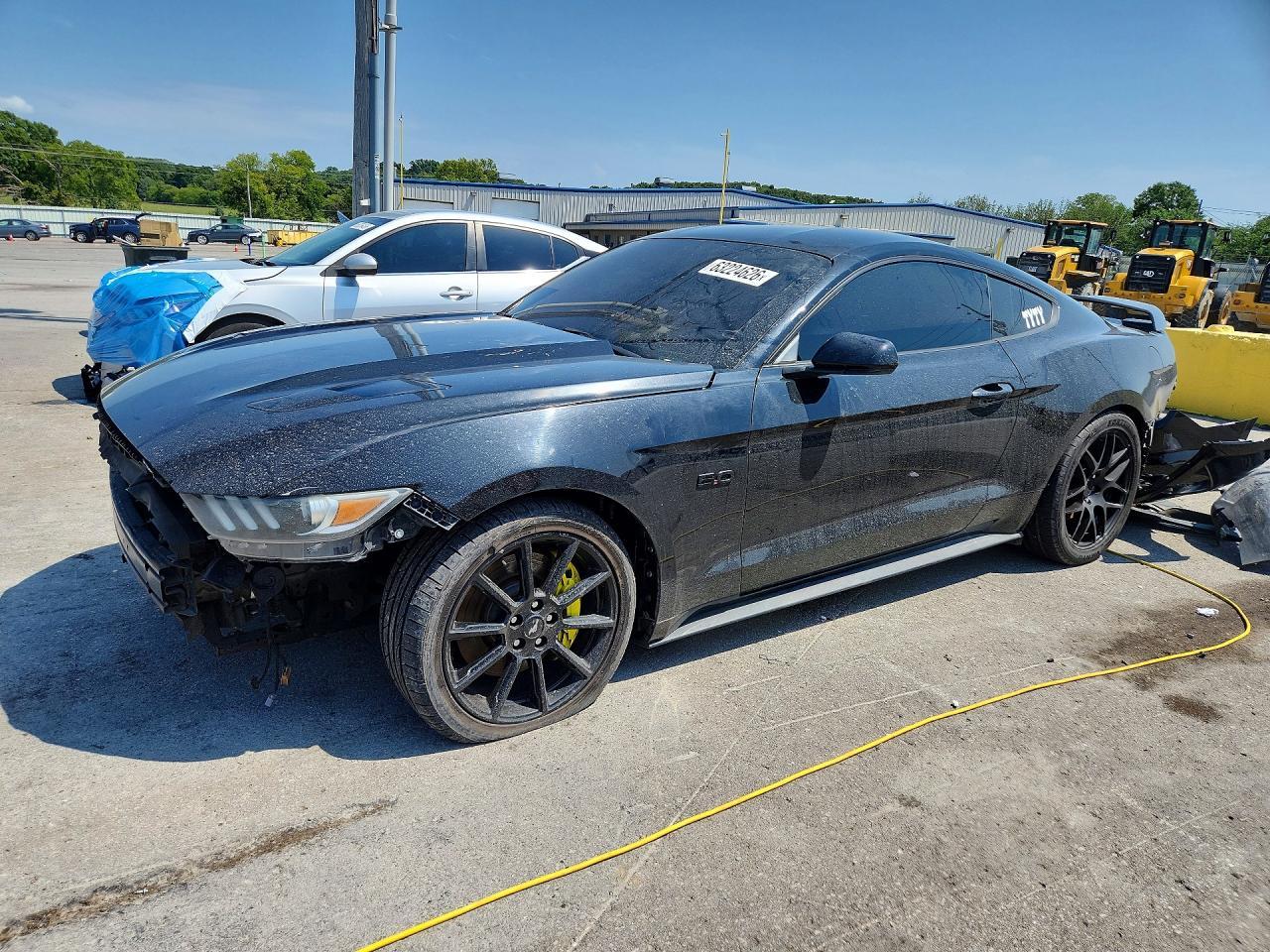2016 Ford Mustang Gt - zdjęcie główne