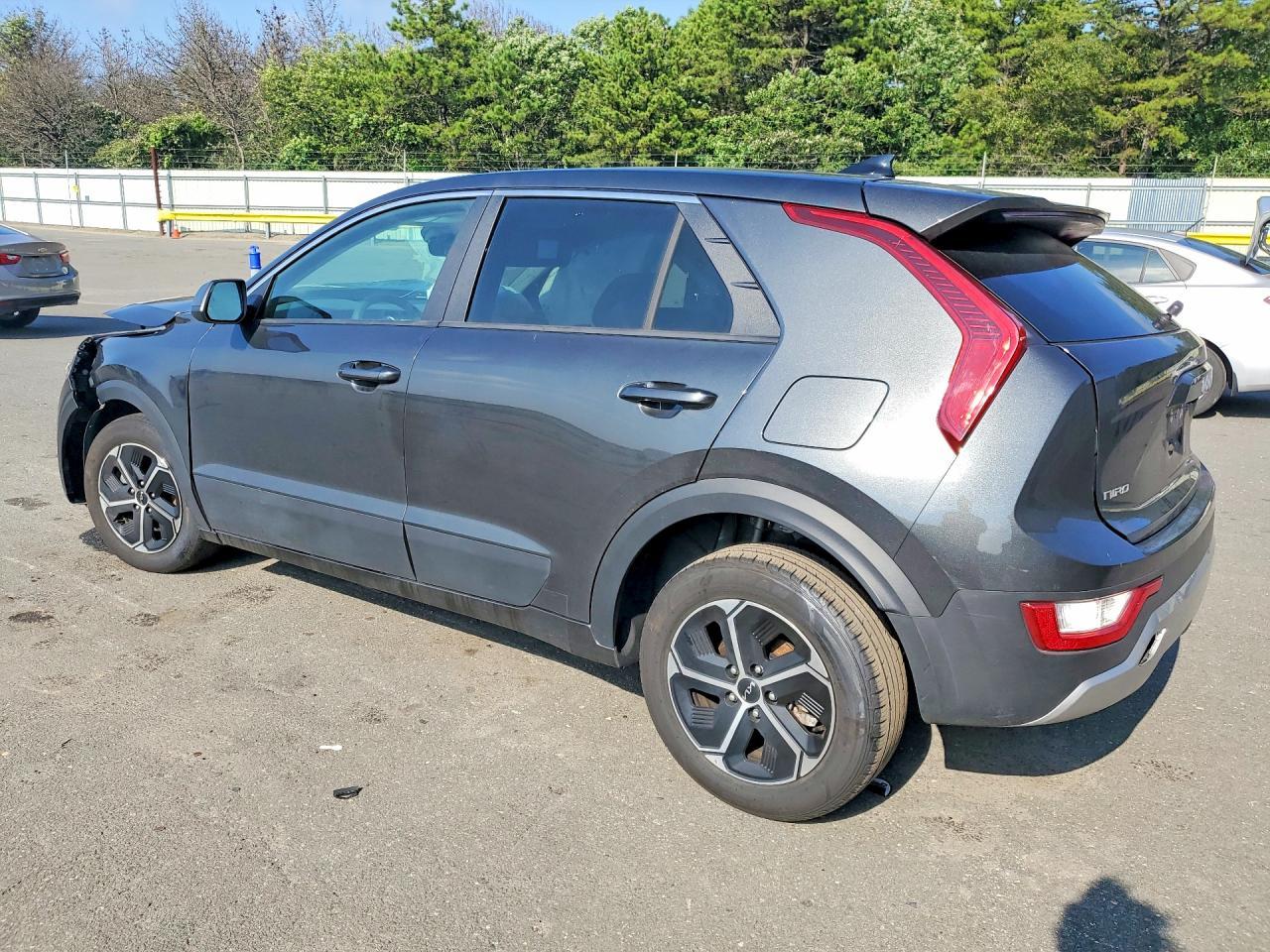 2026 Kia Niro Lx - zdjęcie 2