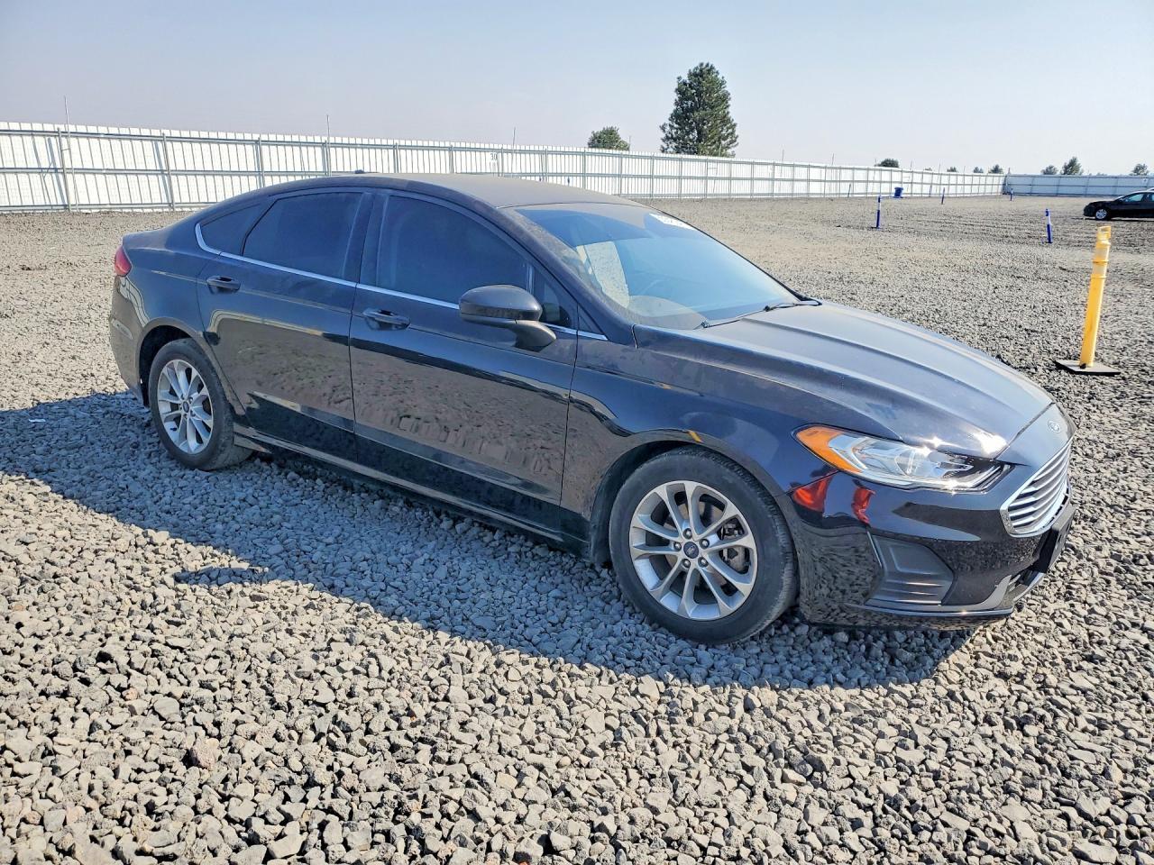 2019 Ford Fusion Se - zdjęcie 4