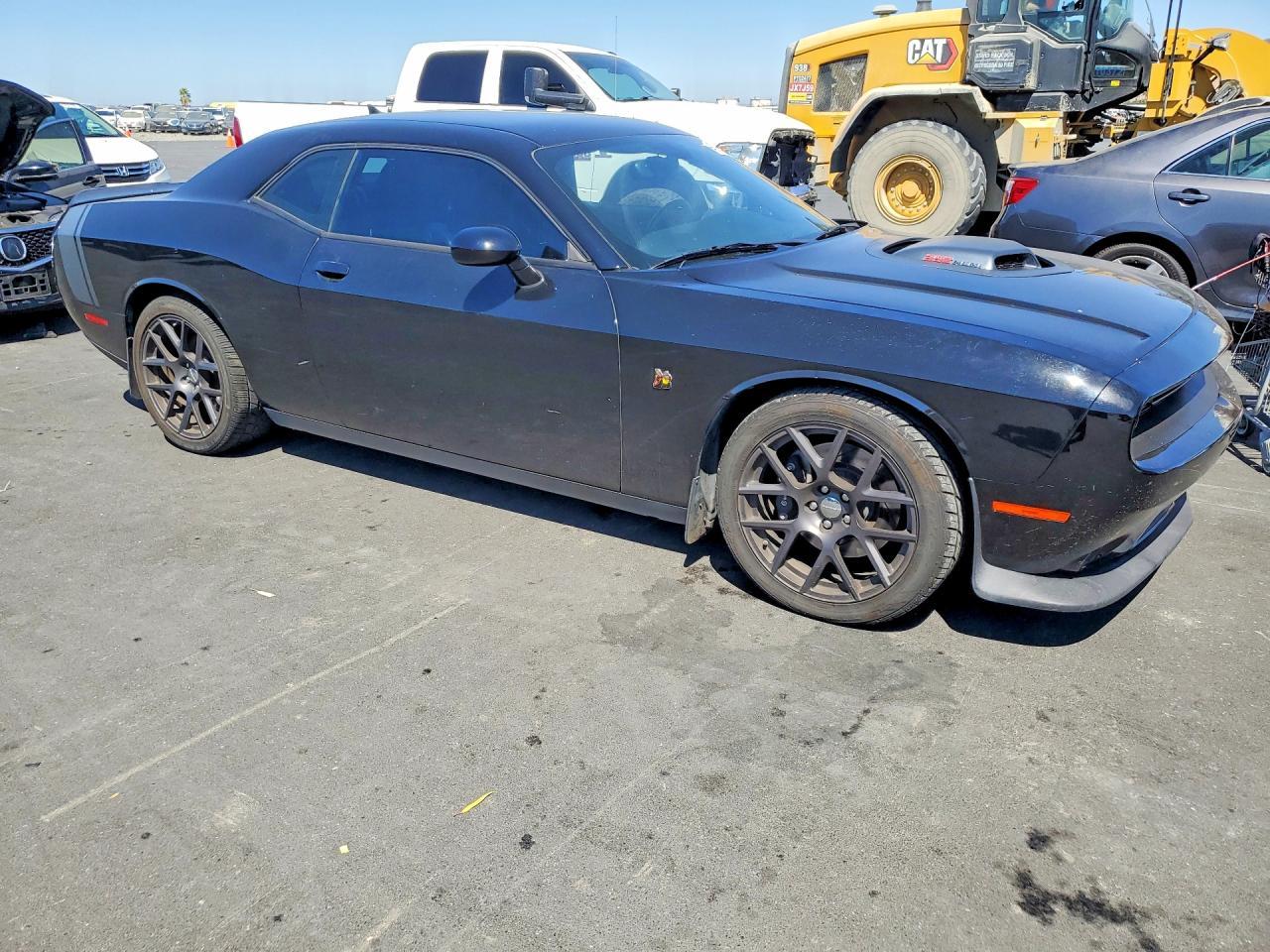 2016 Dodge Challenger R/T Scat Pack - zdjęcie 4