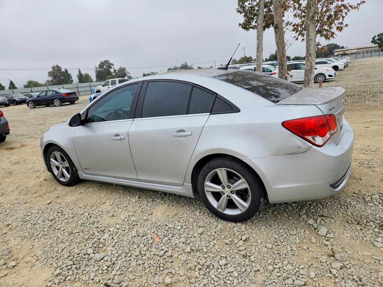 2014 Chevrolet Cruze Lt - zdjęcie 2