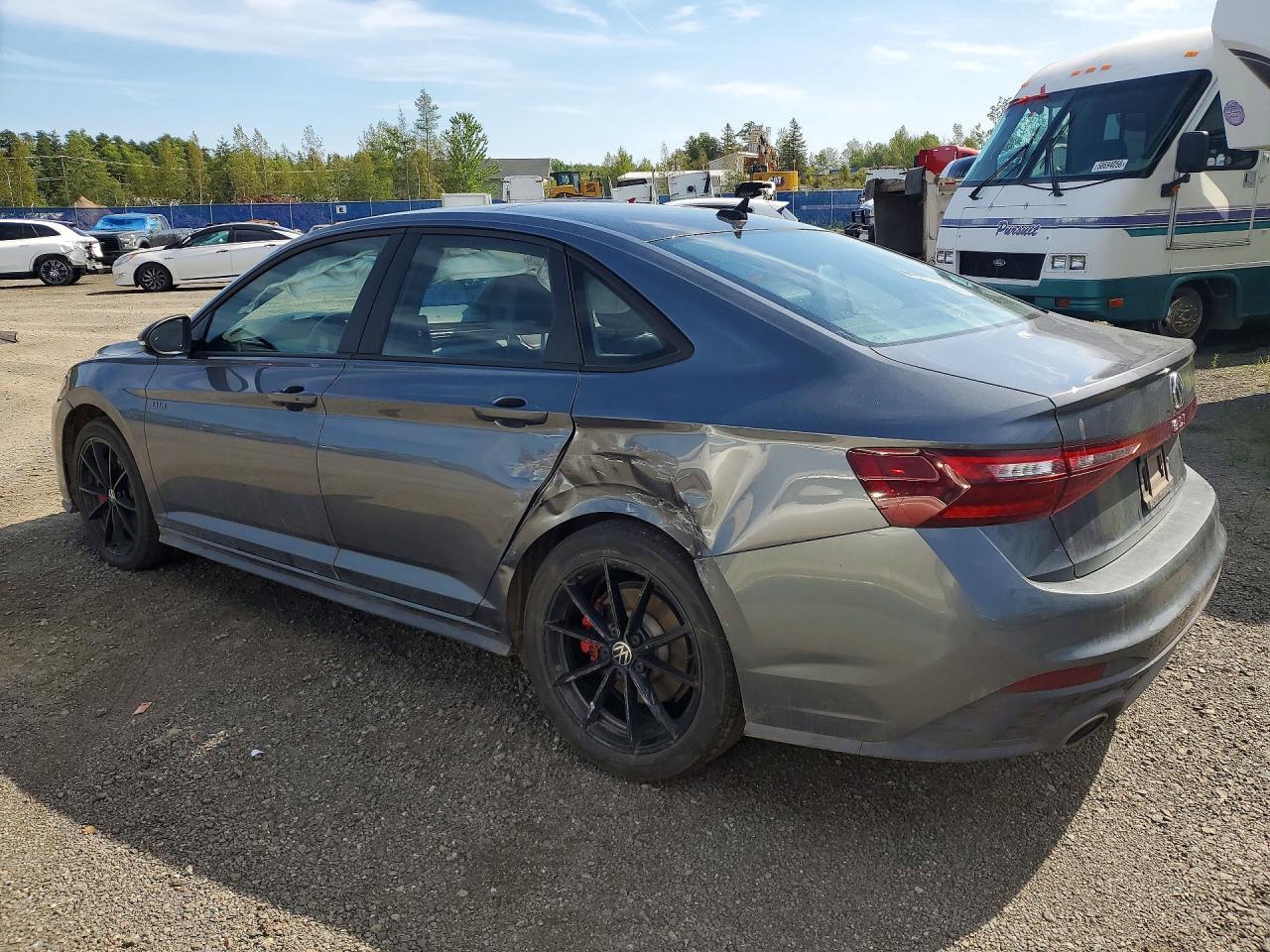 2026 Volkswagen Jetta Gli Autobahn - zdjęcie 2