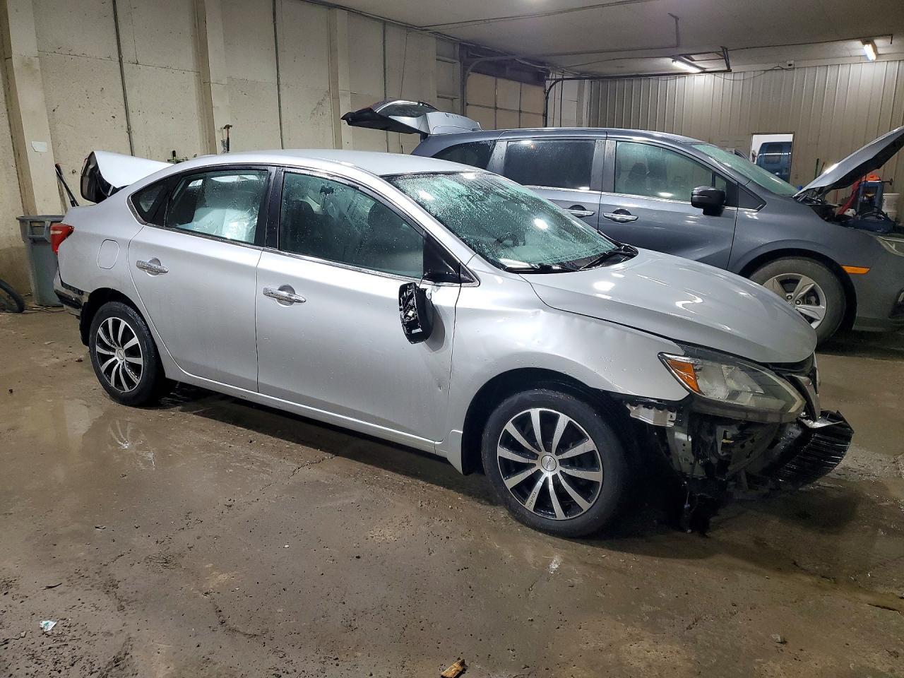 2017 Nissan Sentra Sv - zdjęcie 4