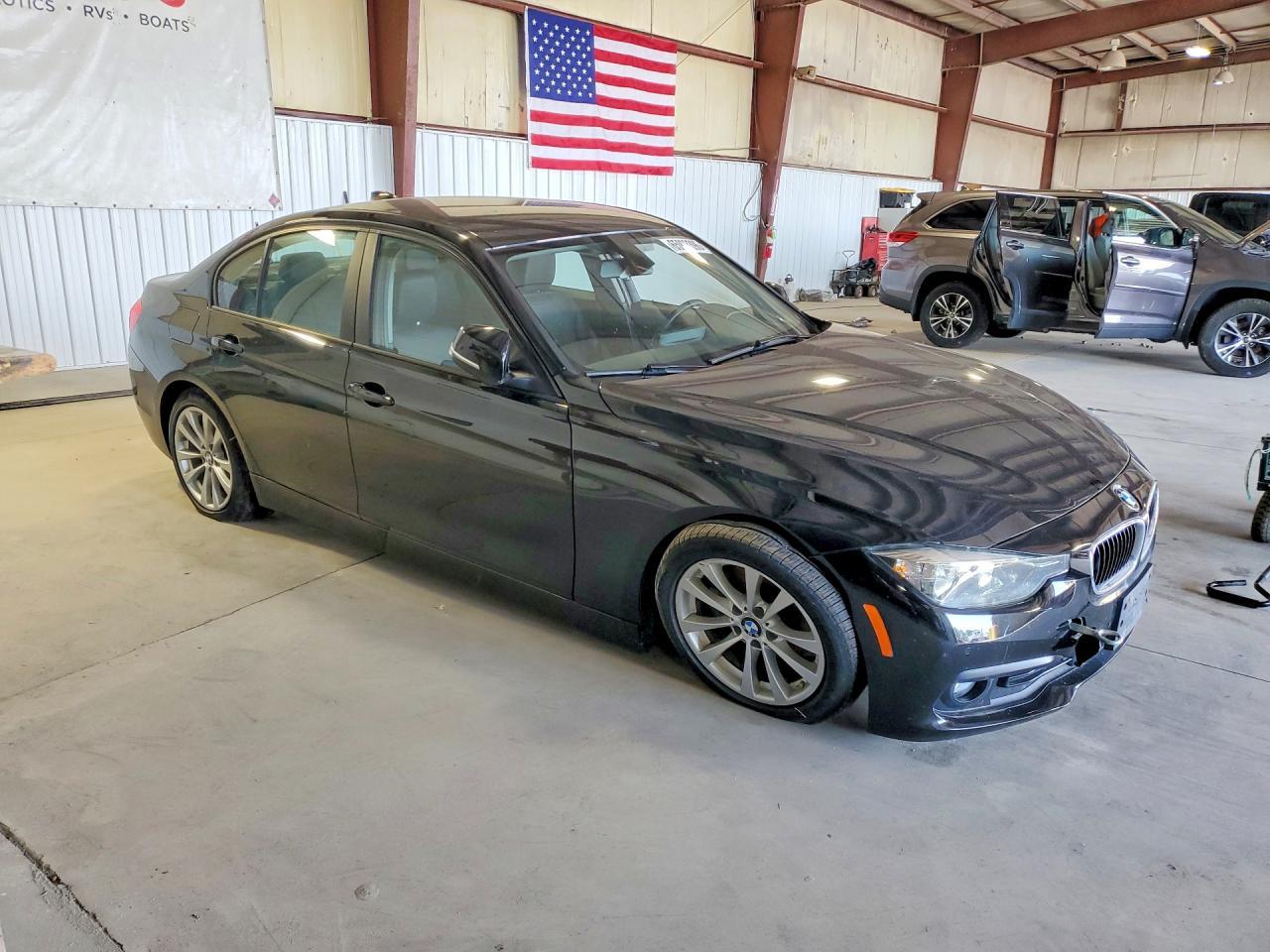 2016 BMW 320 Xi - zdjęcie 4