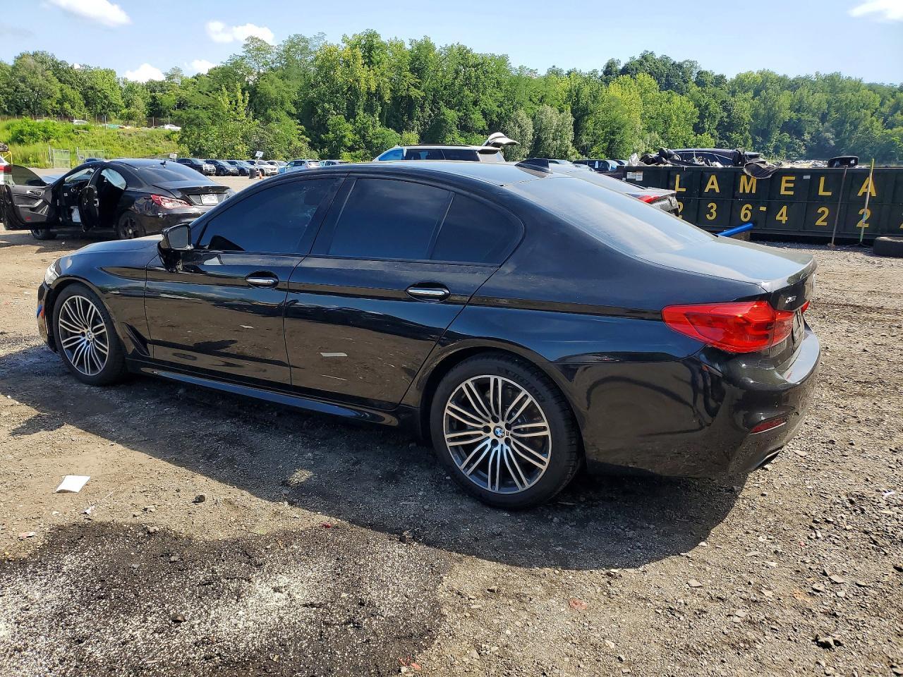 2017 BMW Seria 5 540i - zdjęcie 2