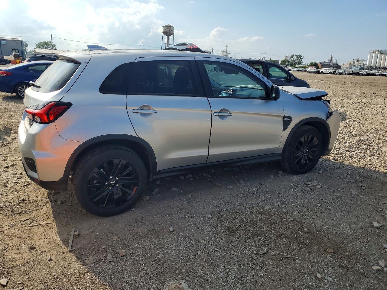2026 Mitsubishi Outlander Sport S/Se - zdjęcie 3