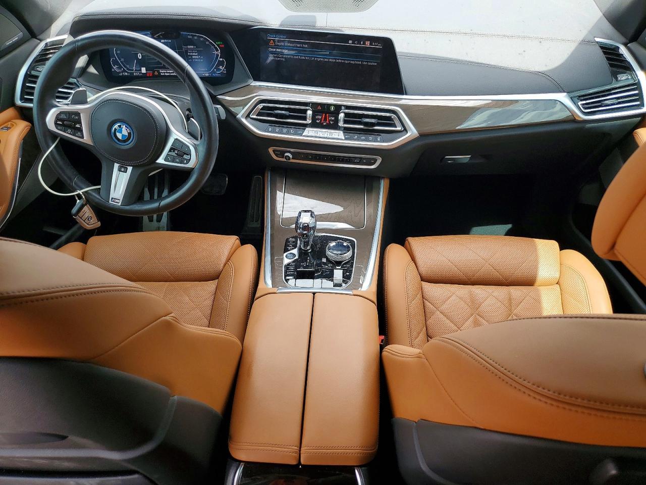 2023 BMW X5 xDrive45E - zdjęcie 8