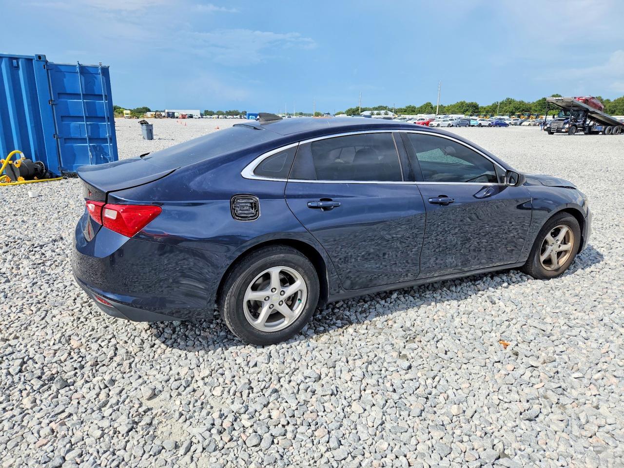 2017 Chevrolet Malibu Ls - zdjęcie 3