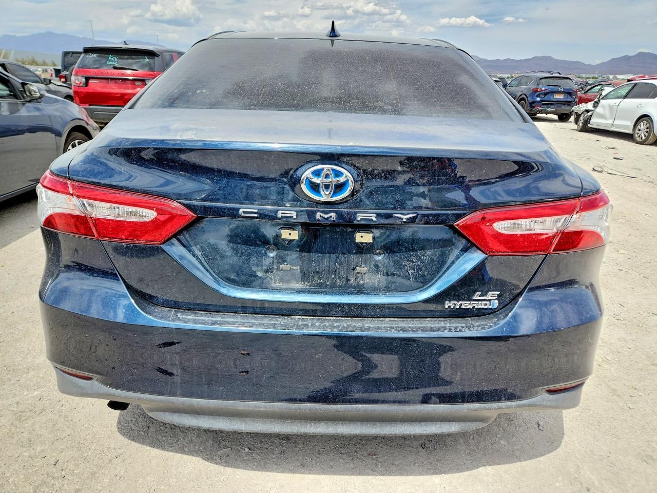 2019 Toyota Camry Le - zdjęcie 6