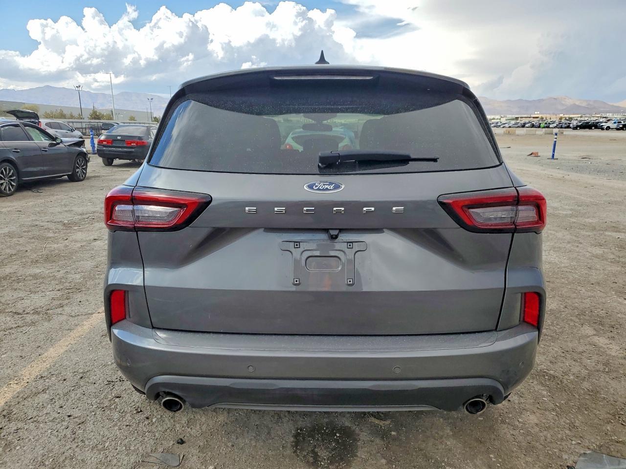 2024 Ford Escape St Line - zdjęcie 6