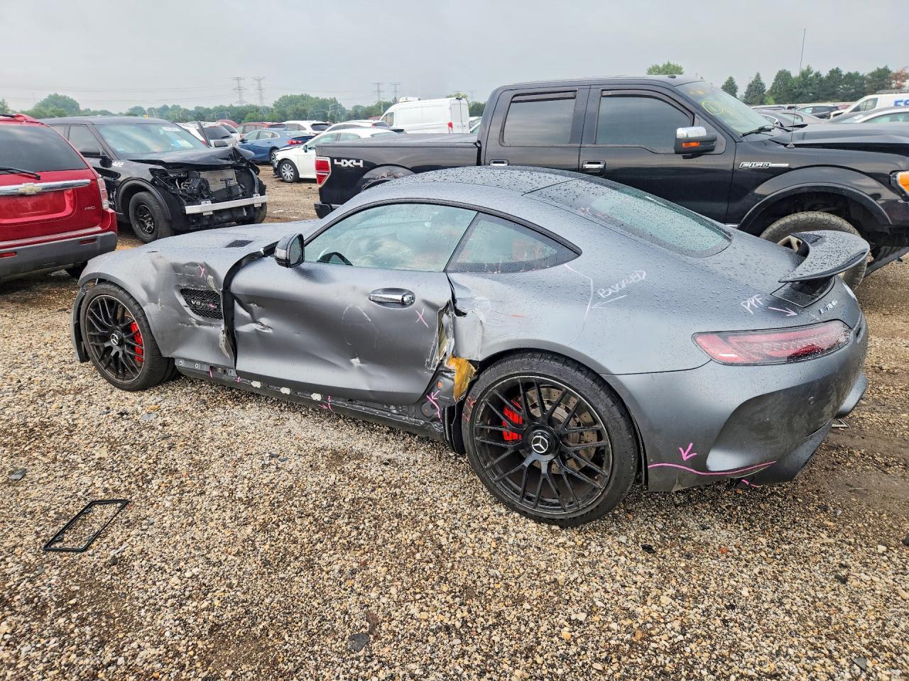 2021 Mercedes-Benz Amg Gt C - zdjęcie 2