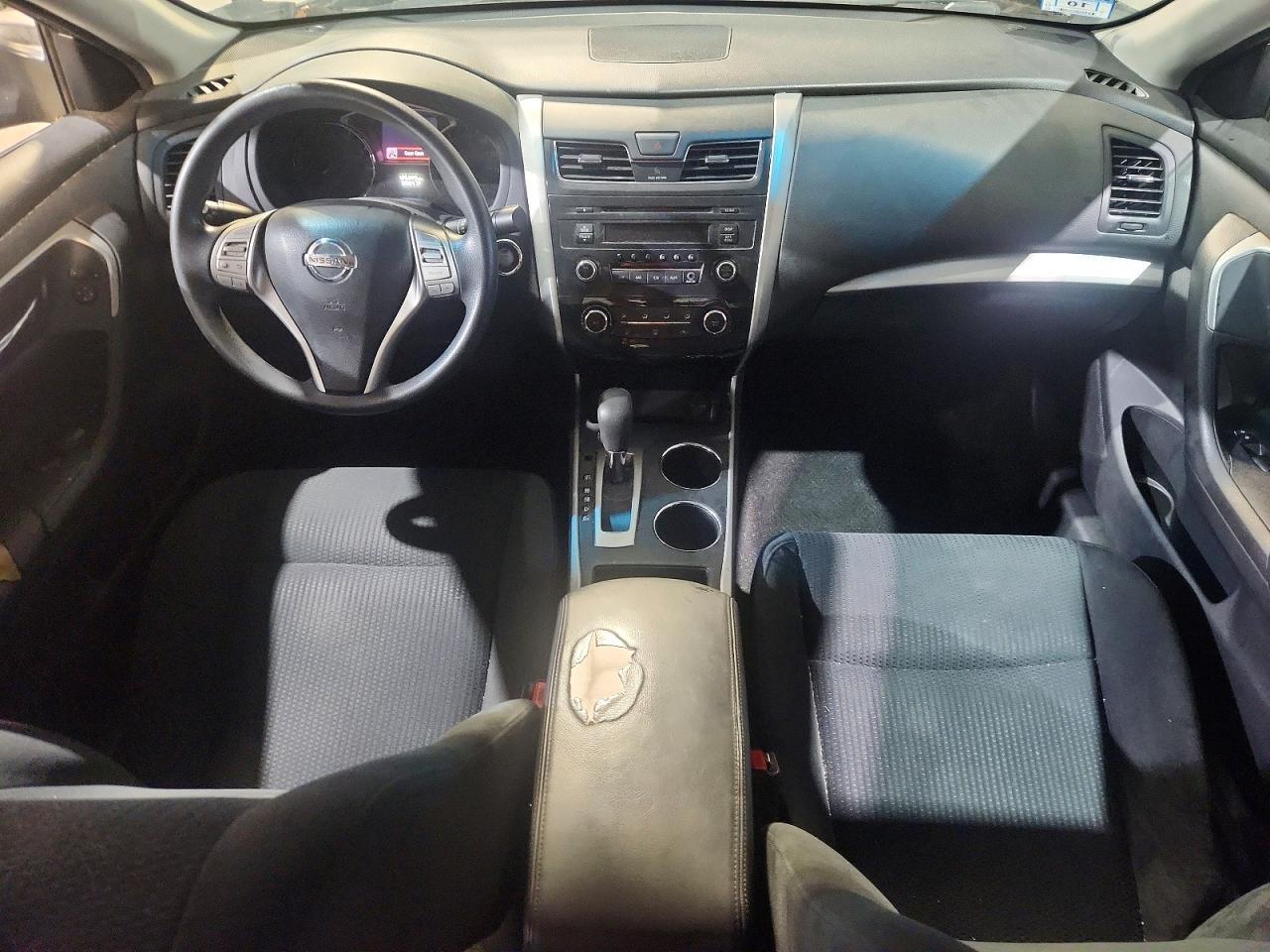 2015 Nissan Altima 2.5 S - zdjęcie 8