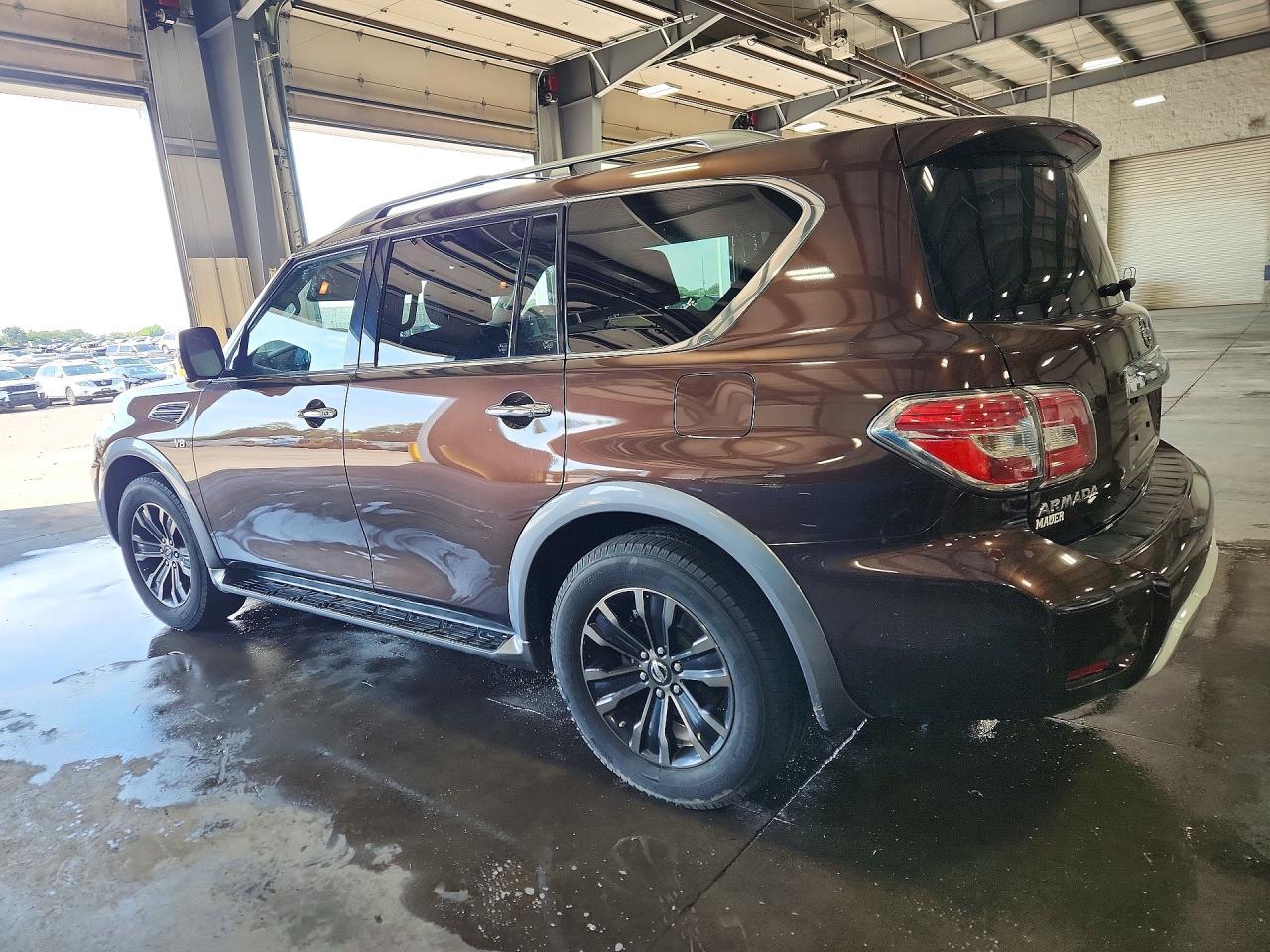 2018 Nissan Armada Platinum - zdjęcie 2