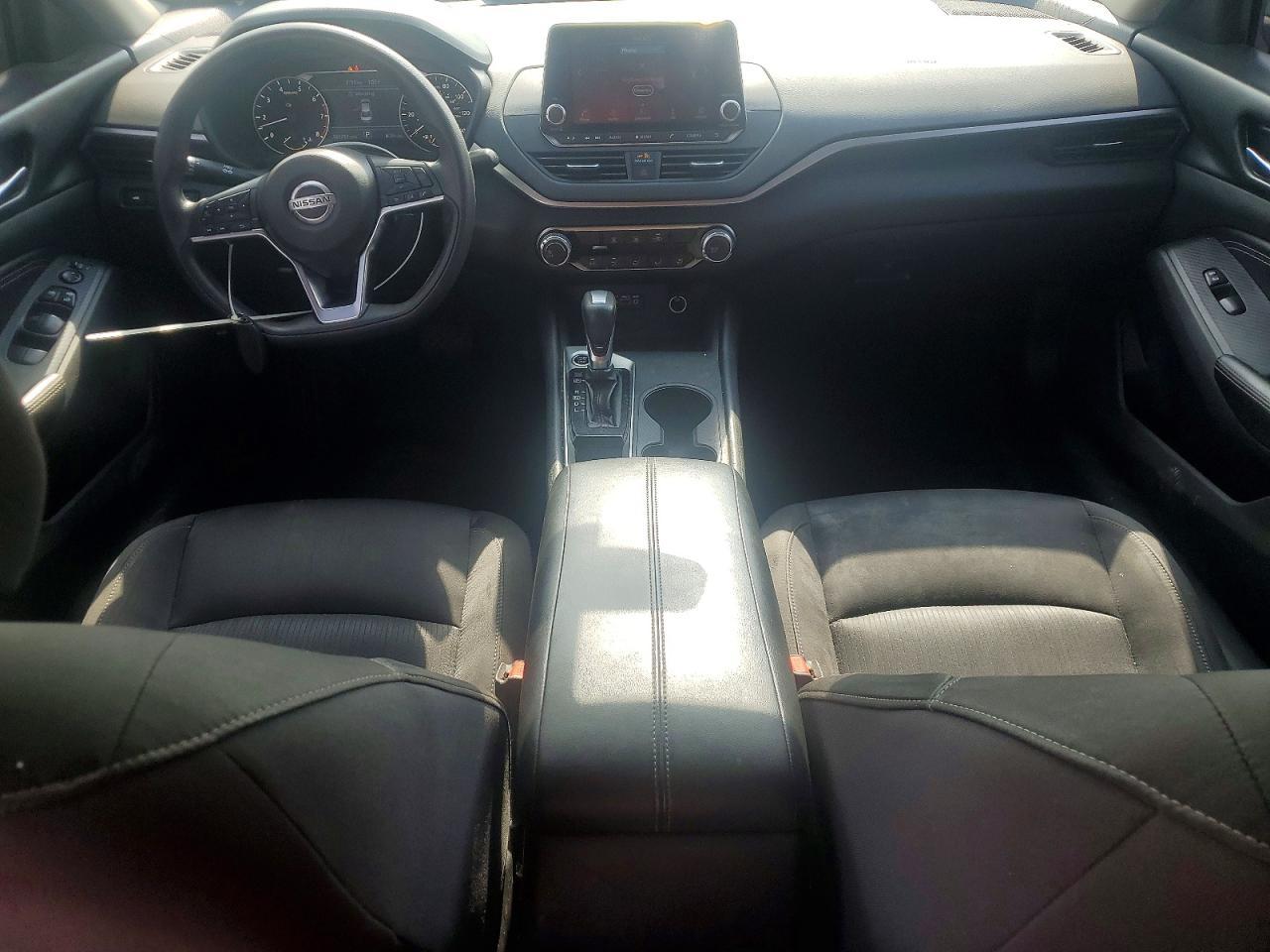2020 Nissan Altima S - zdjęcie 8