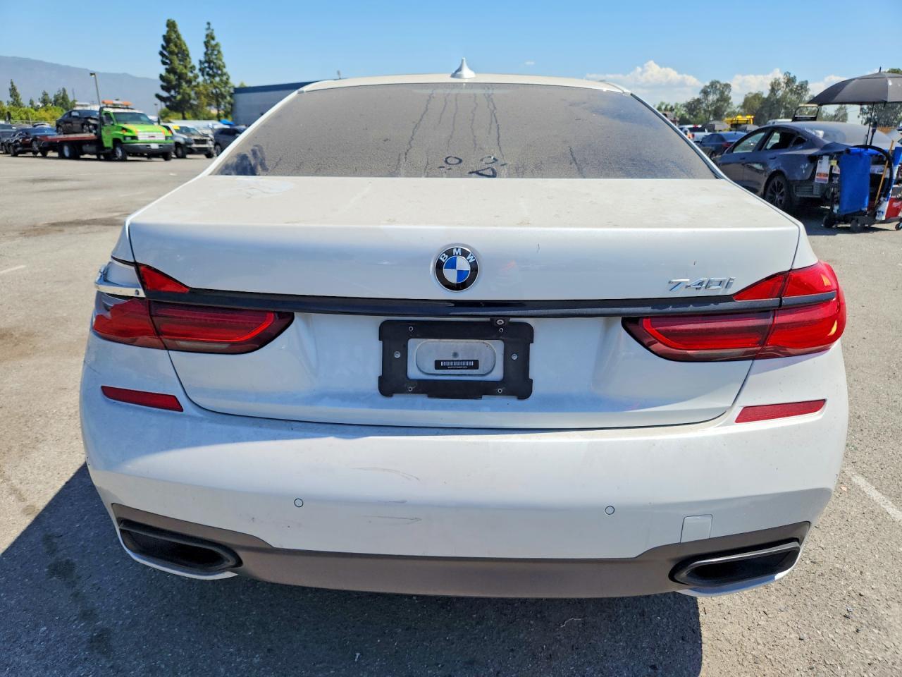 2019 BMW 740 I - zdjęcie 6