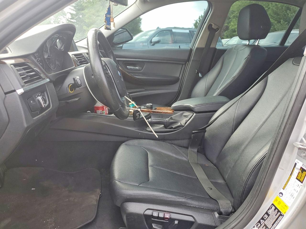 2014 BMW Seria 3 328i - zdjęcie 7