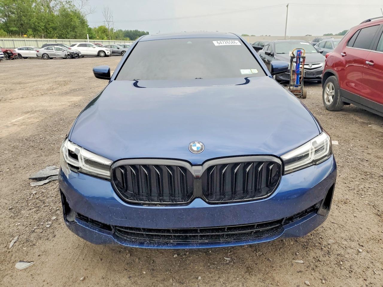 2022 BMW Seria 5 540i - zdjęcie 5