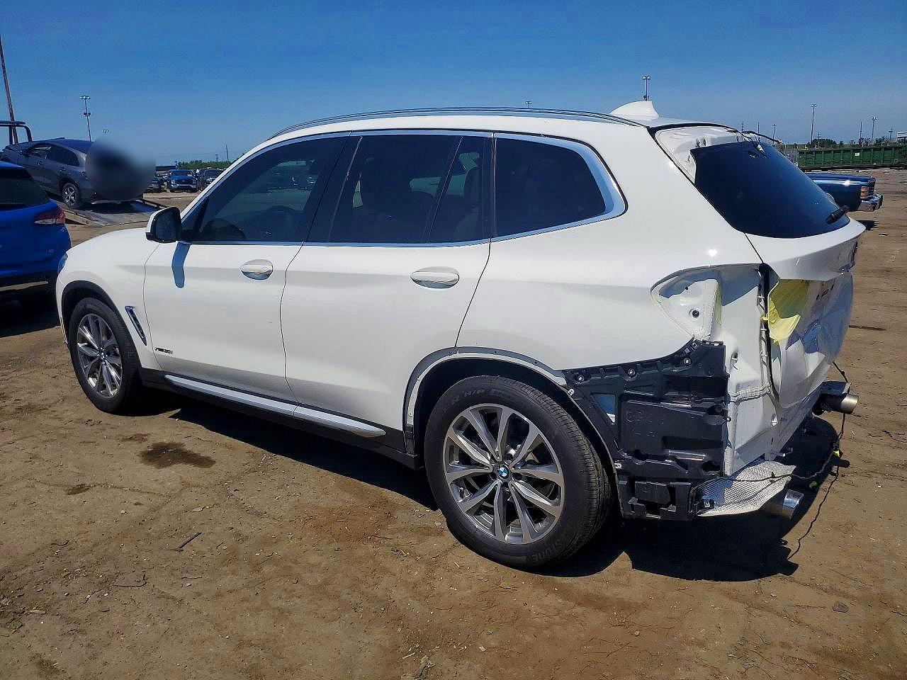 2018 BMW X3 xDrive30I - zdjęcie 2
