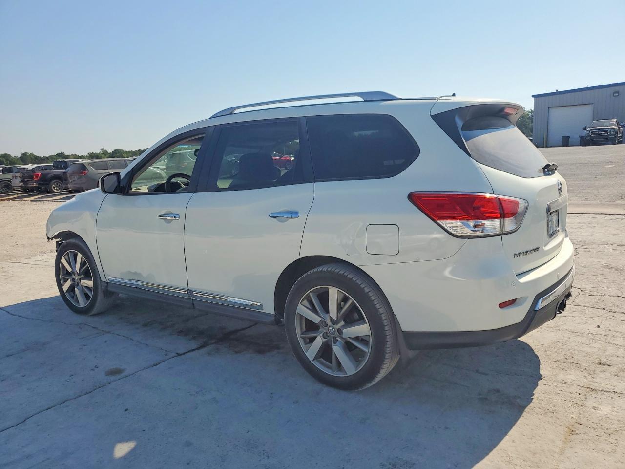 2013 Nissan Pathfinder S - zdjęcie 2
