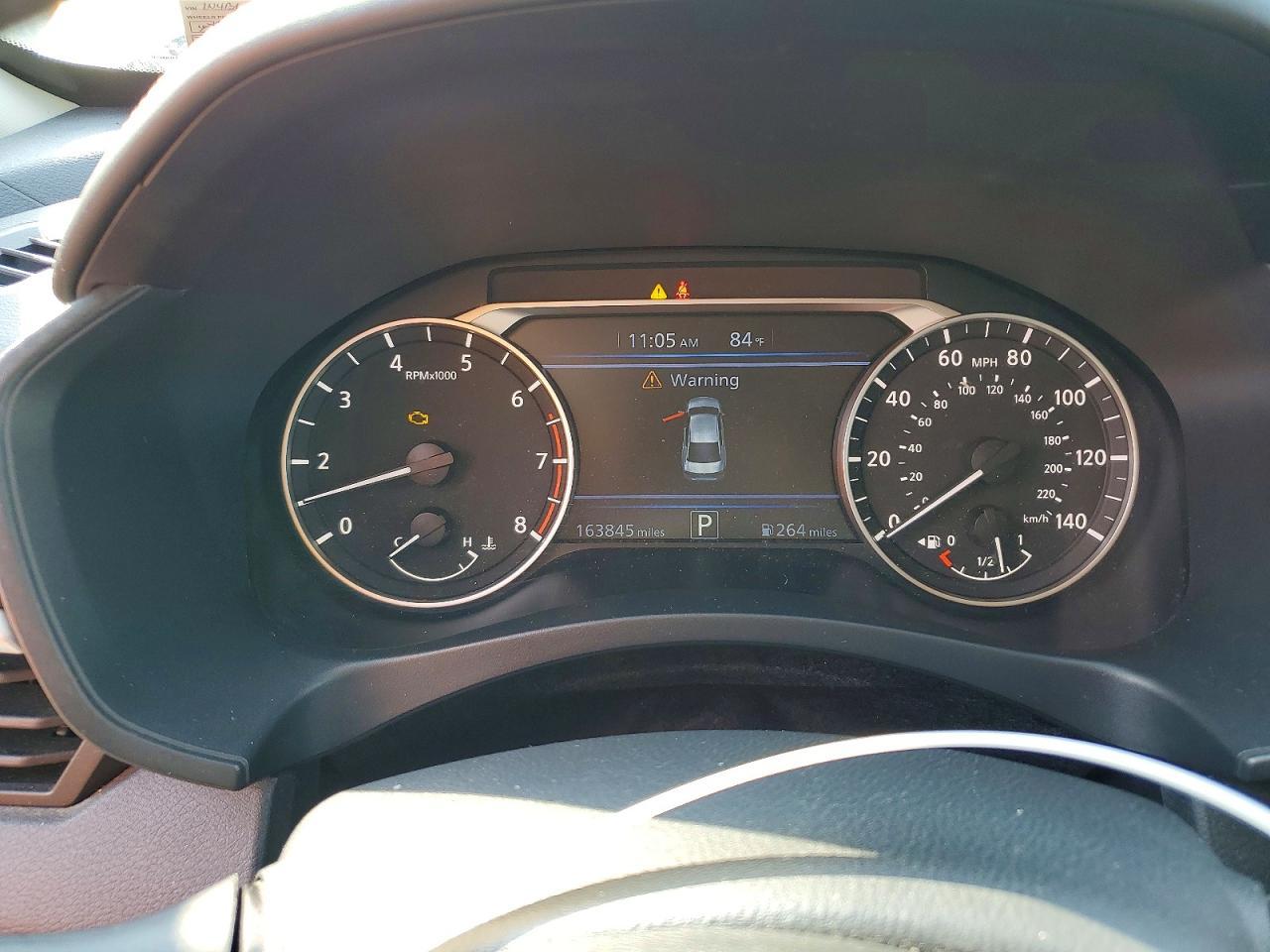 2019 Nissan Altima Sr - zdjęcie 9