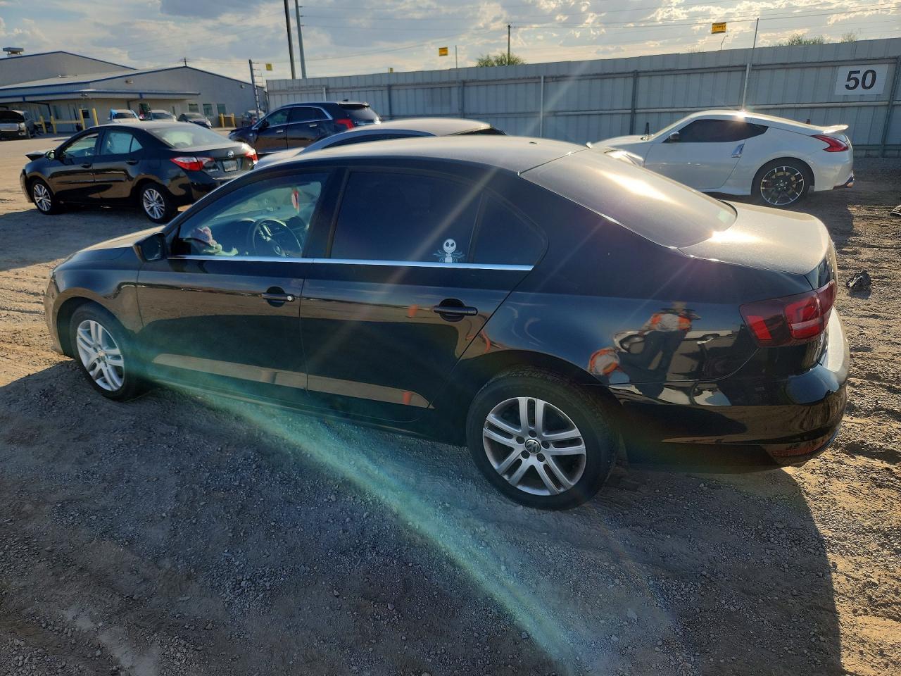 2017 Volkswagen Jetta S - zdjęcie 2