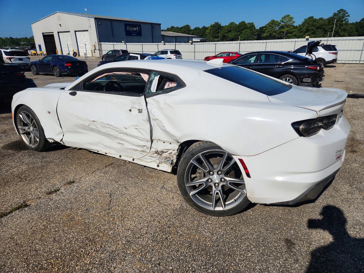 2019 Chevrolet Camaro Ls - zdjęcie 2