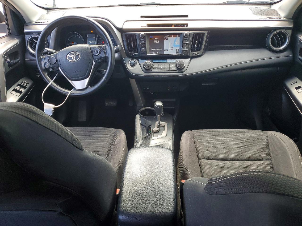 2018 Toyota Rav4 Xle - zdjęcie 8