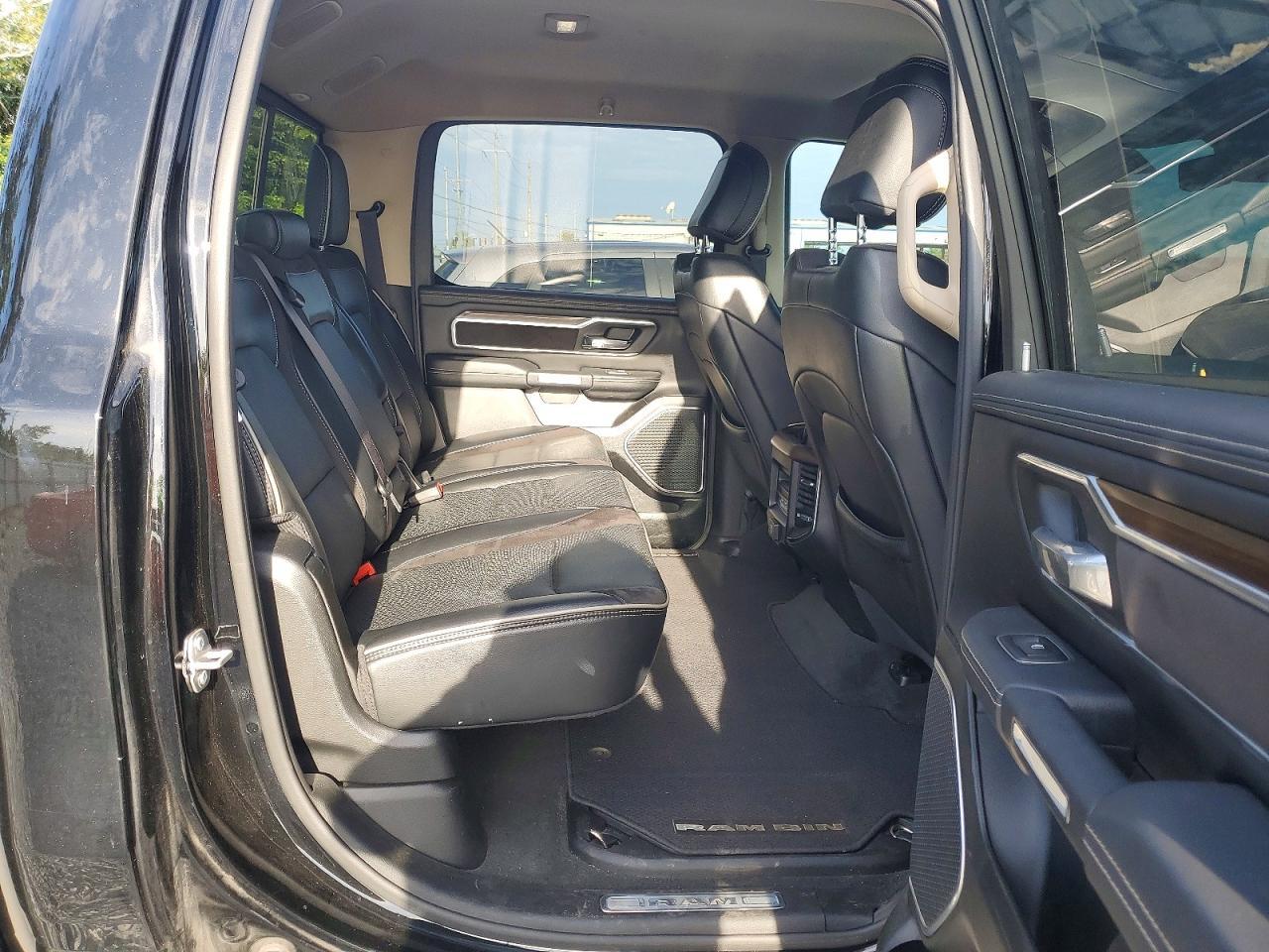 2021 Ram 1500 Laramie - zdjęcie 10