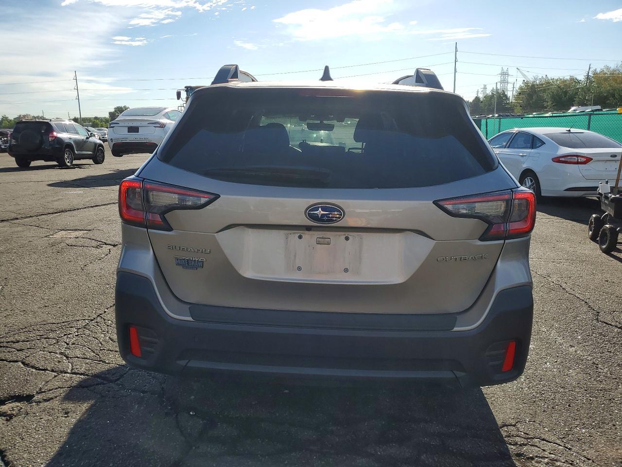 2020 Subaru Outback Premium - zdjęcie 6