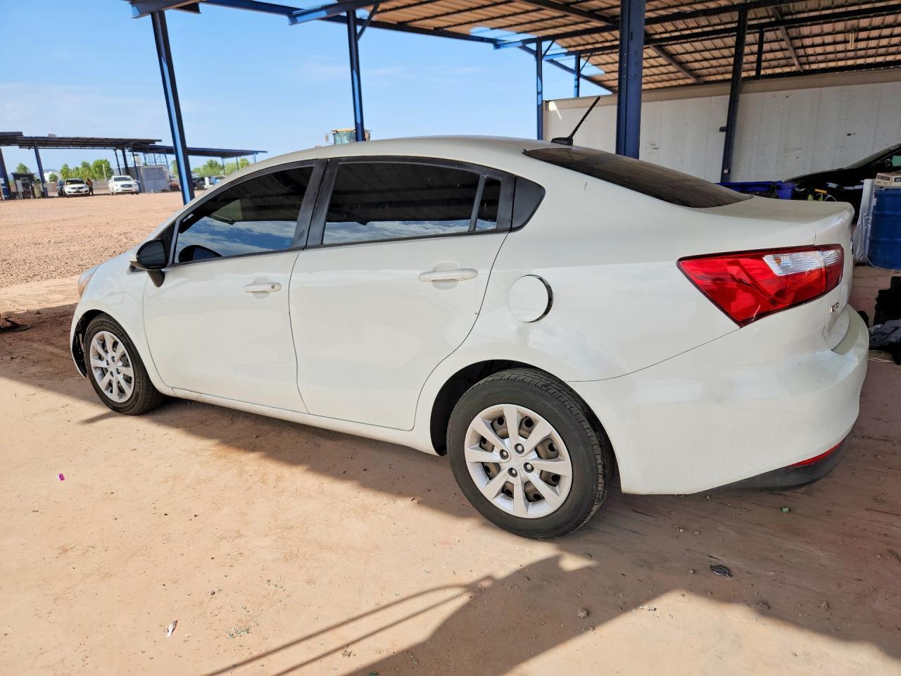 2017 Kia Rio - zdjęcie 2
