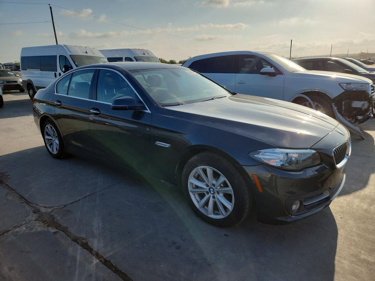 2016 BMW 528 I - zdjęcie 4