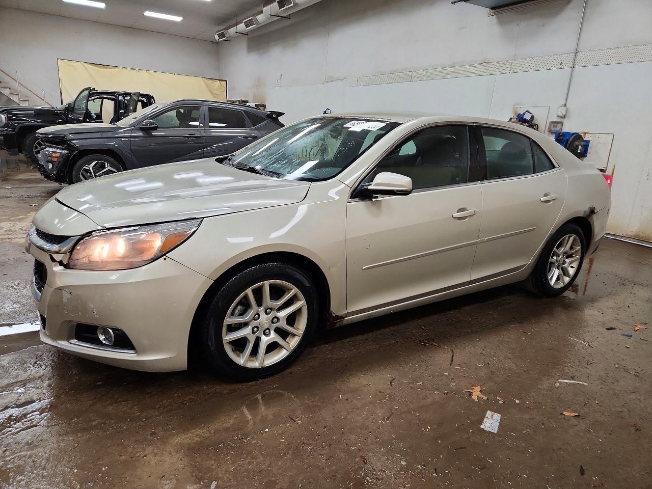 2014 Chevrolet Malibu 1Lt - zdjęcie główne