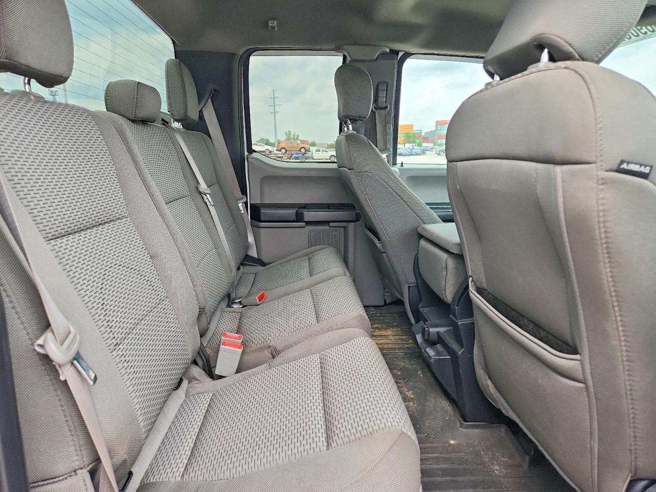 2020 Ford F150 Super Cab - zdjęcie 10