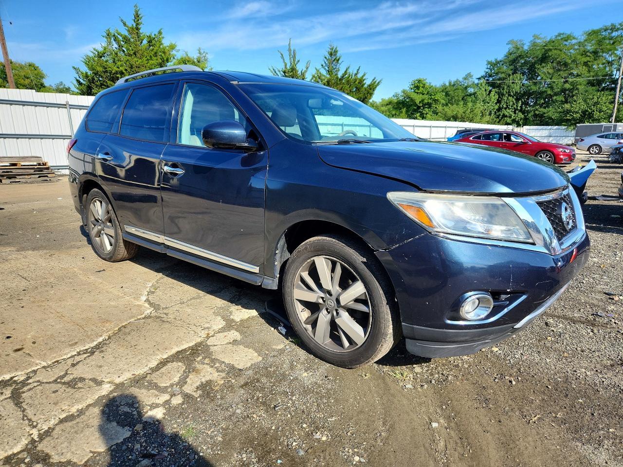 2014 Nissan Pathfinder Platinum - zdjęcie 4