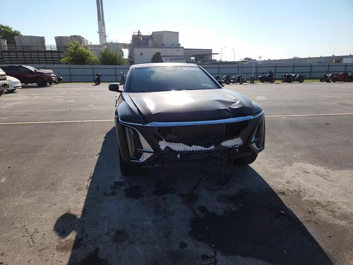 2024 Cadillac Lyriq Luxury - zdjęcie 14