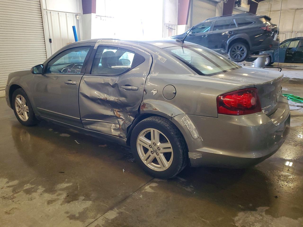 2013 Dodge Avenger Sxt - zdjęcie 2