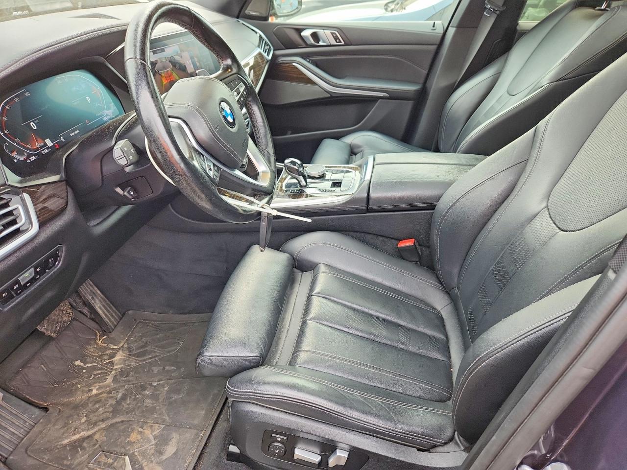 2021 BMW X5 xDrive40I - zdjęcie 7