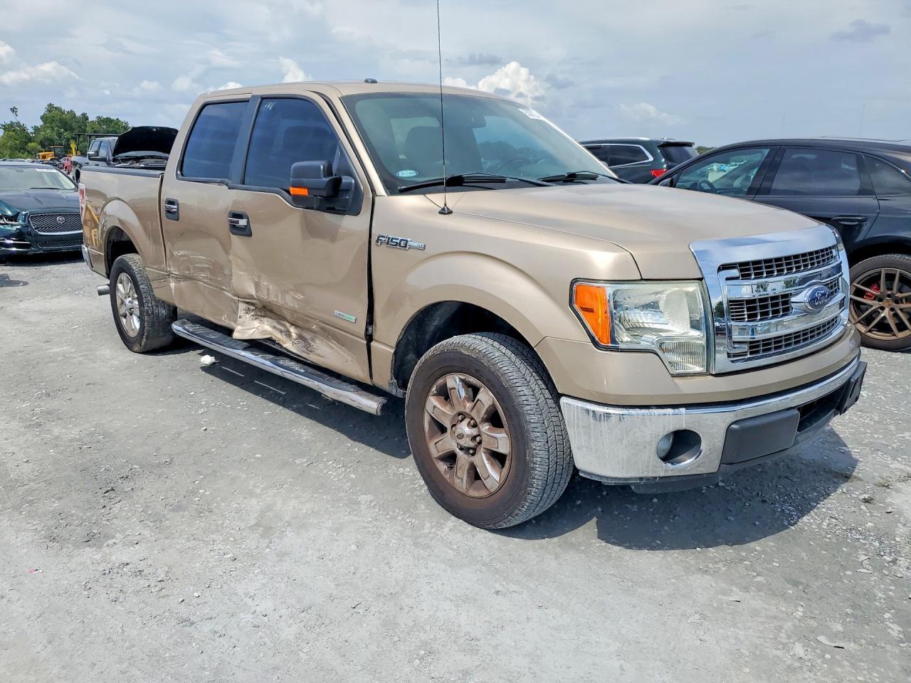2014 Ford F150 Supercrew - zdjęcie 4