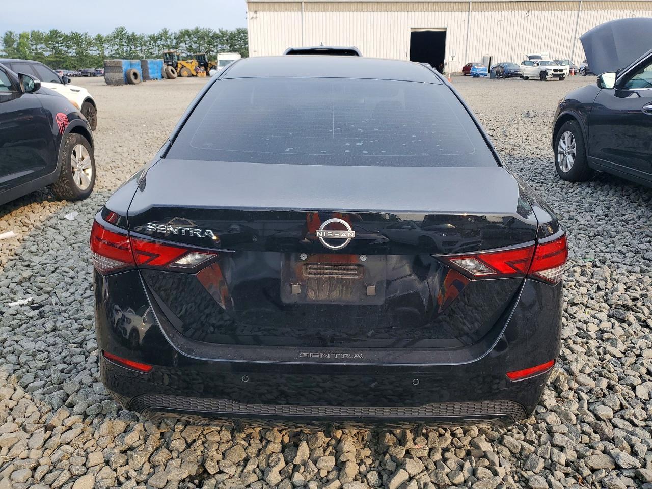 2024 Nissan Sentra S - zdjęcie 6