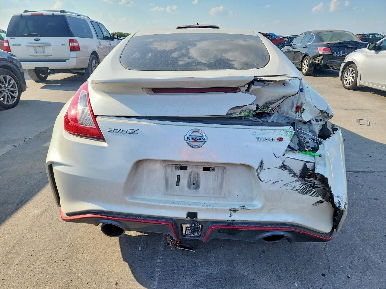 2015 Nissan 370Z Nismo - zdjęcie 6